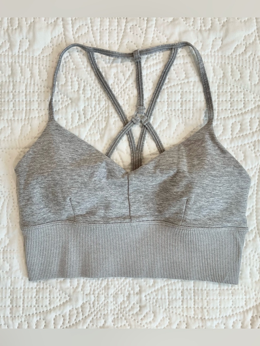 Alo Yoga | Alosoft Lavish Bra, Athletic Heather Grey, XS